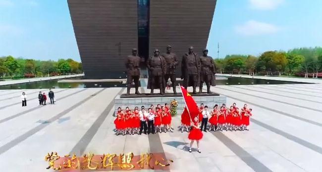 千家公司昨晚预告业绩 “巨亏”家数同比剧降 合力泰市值60亿报亏120亿